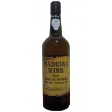 Suché víno Madeira
