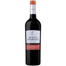 Quinta do Gradil Touriga Nacional a červené víno Tannat 2010|Winefromportugal