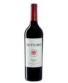 Červené víno Outeiro 2013